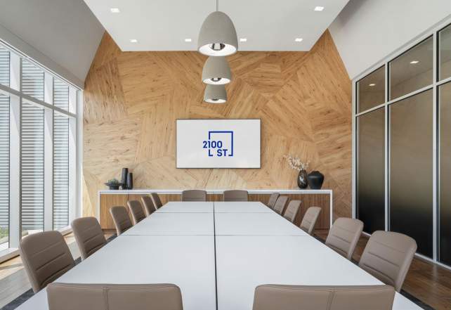 2100 L Street lobby